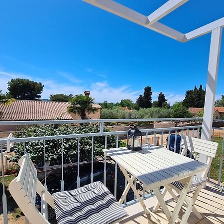 פרוי Apartment & Rooms Roza חדר תמונה